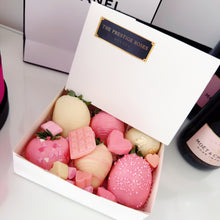 Load image into Gallery viewer, Chocolate Dipped Strawberries Collection | The Prestige Roses Spain
