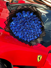 Load image into Gallery viewer, 101 Fresh Roses Bouquet | The Prestige Roses Spain