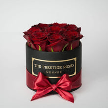 Load image into Gallery viewer, Black Mini Box with red eternity Roses | The Prestige Roses Spain