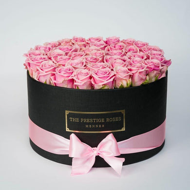 Black Big Box with pink Eternity Roses | The Prestige Roses Spain