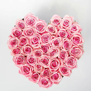 Black Heart Box with pink Eternity Roses | The Prestige Roses Spain