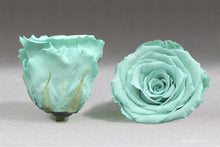 Load image into Gallery viewer, White Heart Box with blue Eternity Roses | The Prestige Roses Spain